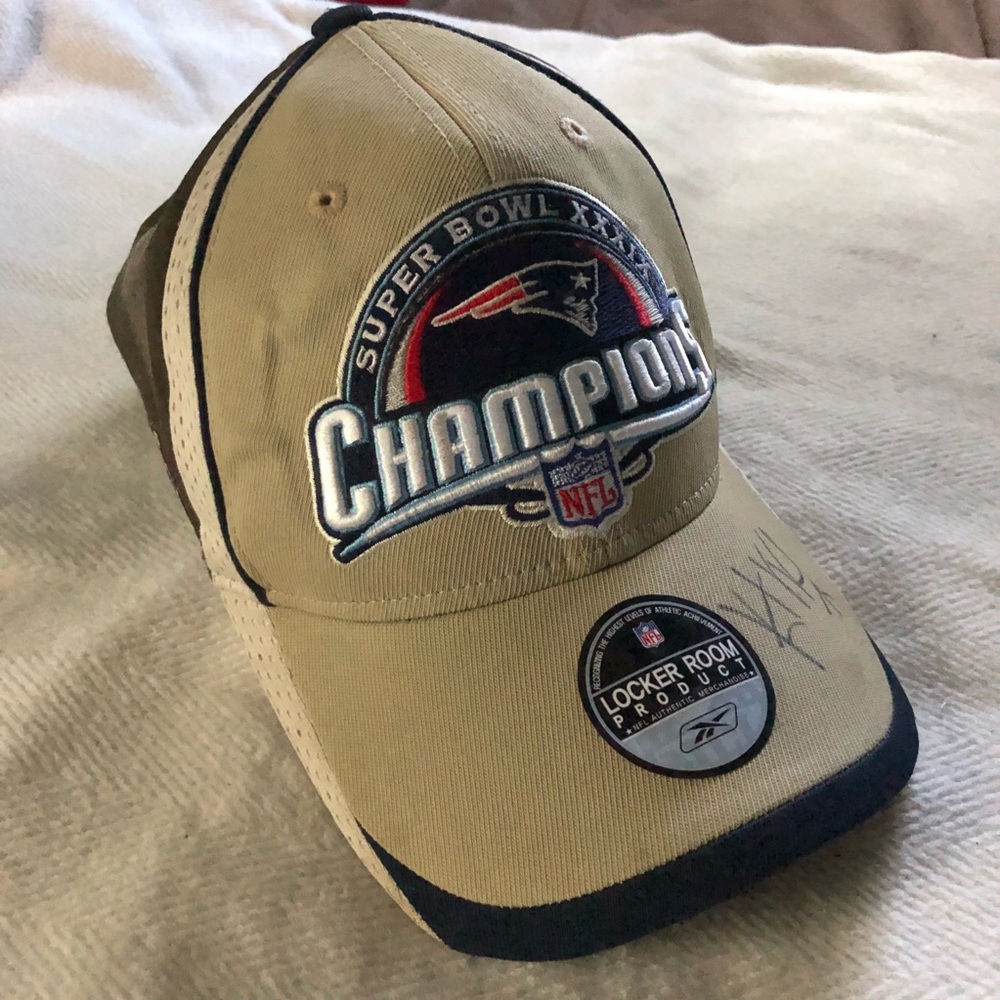 Signed Patriots Super Bowl XXXIX Ball Cap